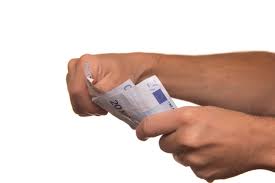 Romanian private sector wages up 7 pct on average in H1, says Smartree